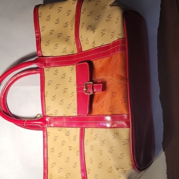 EA New Pocketbook - Picture 1 of 11